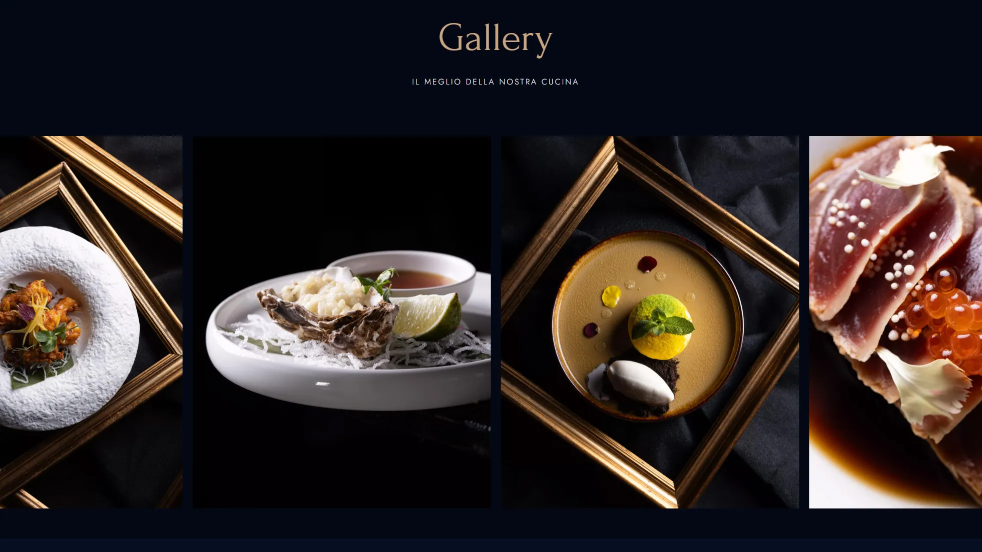 La gallery del sito Dinzu: piatti di cucina asiatica fotografati dentro cornici dorate su fondo blu notte.